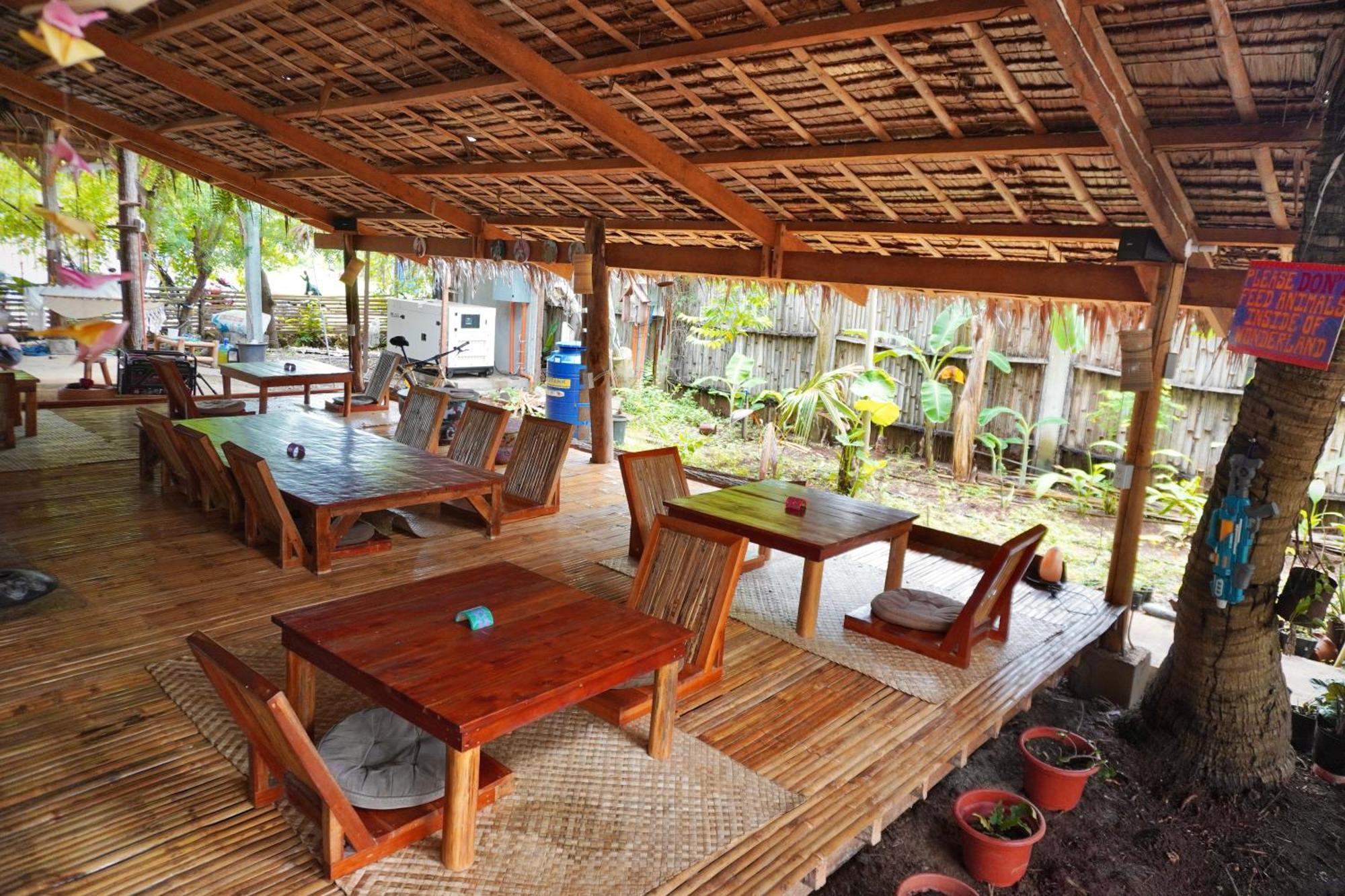 Wonderland Hotel Siquijor Kültér fotó